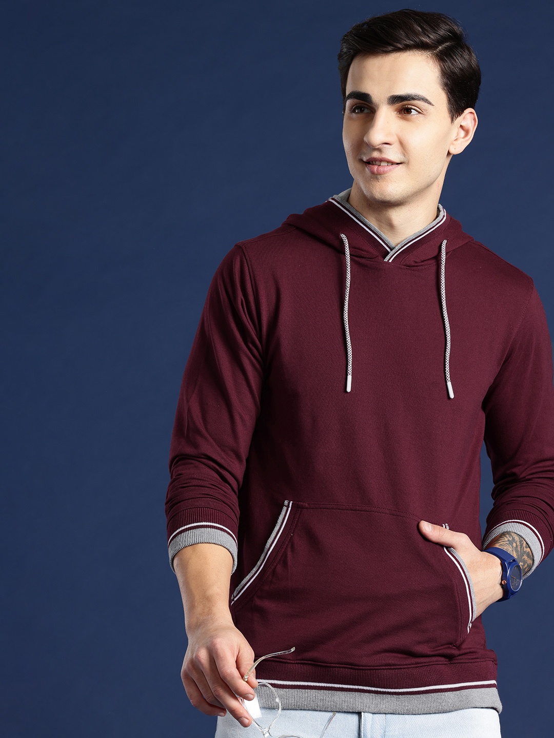 

Mast & Harbour Hooded Sweatshirt, Burgundy