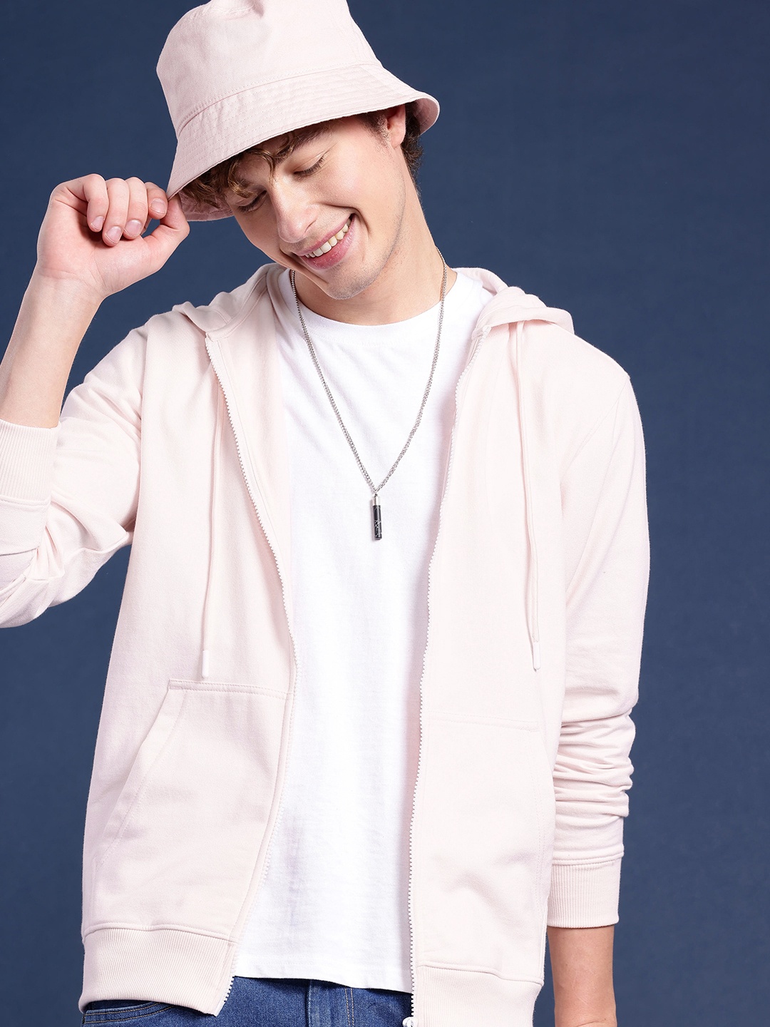 

Mast & Harbour Solid Hooded Sweatshirt, Pink