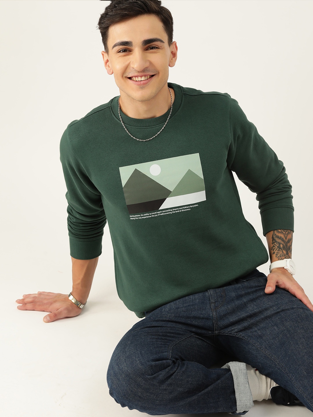 

Mast & Harbour Round Neck Printed Sweatshirt, Green