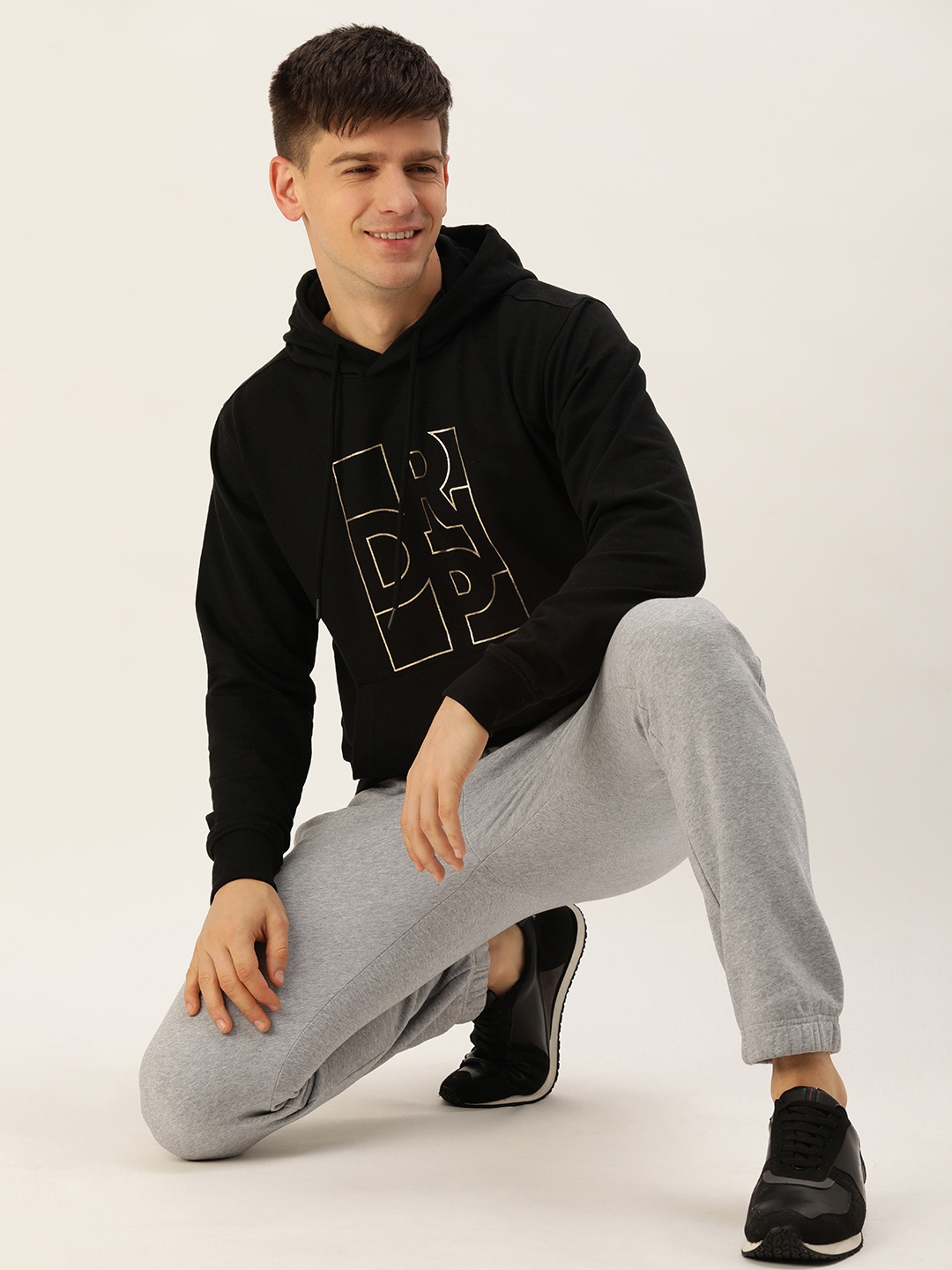 

Mast & Harbour Long Sleeves Printed Hooded Sweatshirt, Black