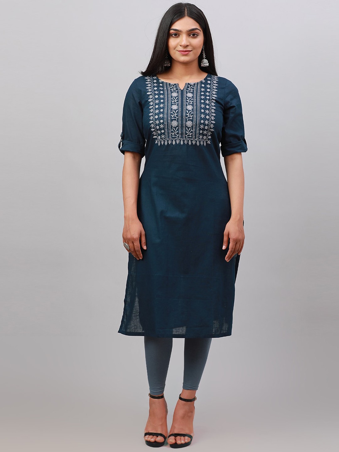 

Alena Ethnic Motifs Yoke Design Notched Neck Thread Work Cotton Kurta, Navy blue