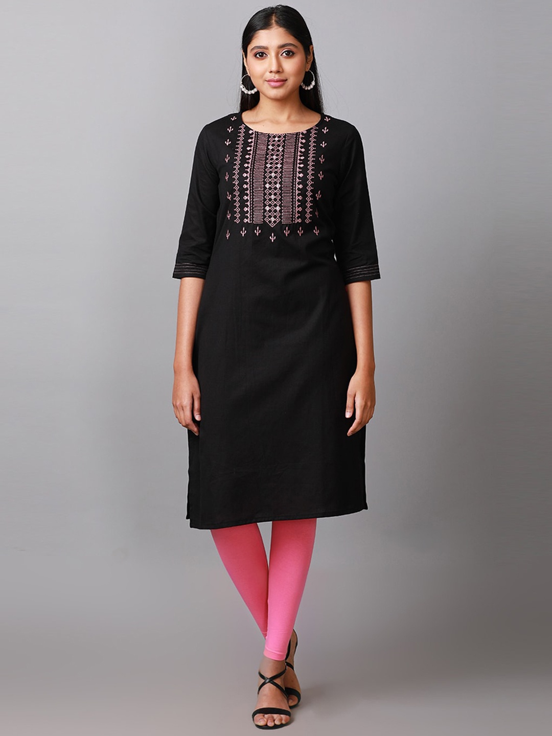 

Alena Ethnic Motifs Yoke Design Mirror Work Cotton Kurta, Black