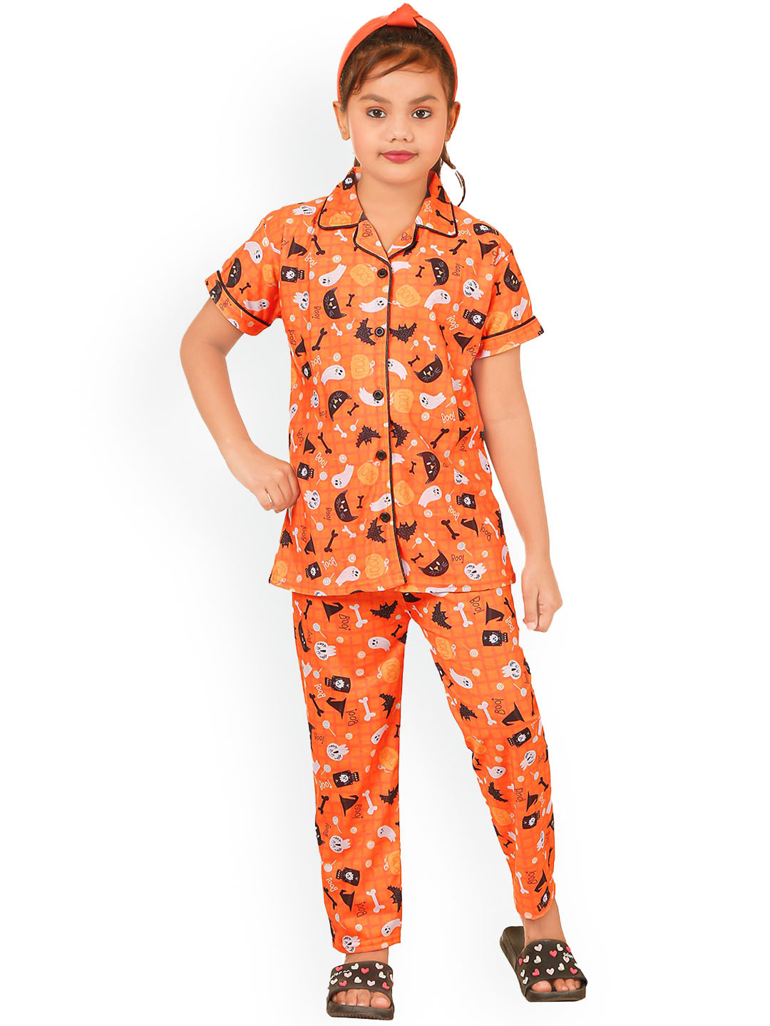

BURBN Girls Conversational Printed Night Suit, Orange