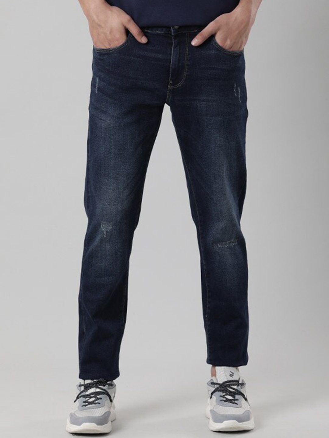 

Indian Terrain Men Brooklyn Low Distress Pure Cotton Jeans, Blue