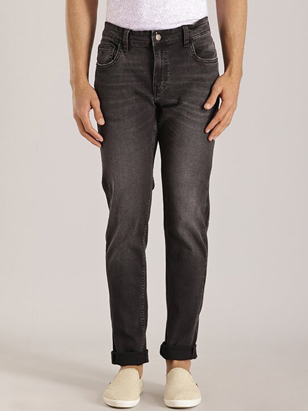 

Indian Terrain Men Brooklyn Slim Fit Light Fade Pure Cotton Jeans, Black