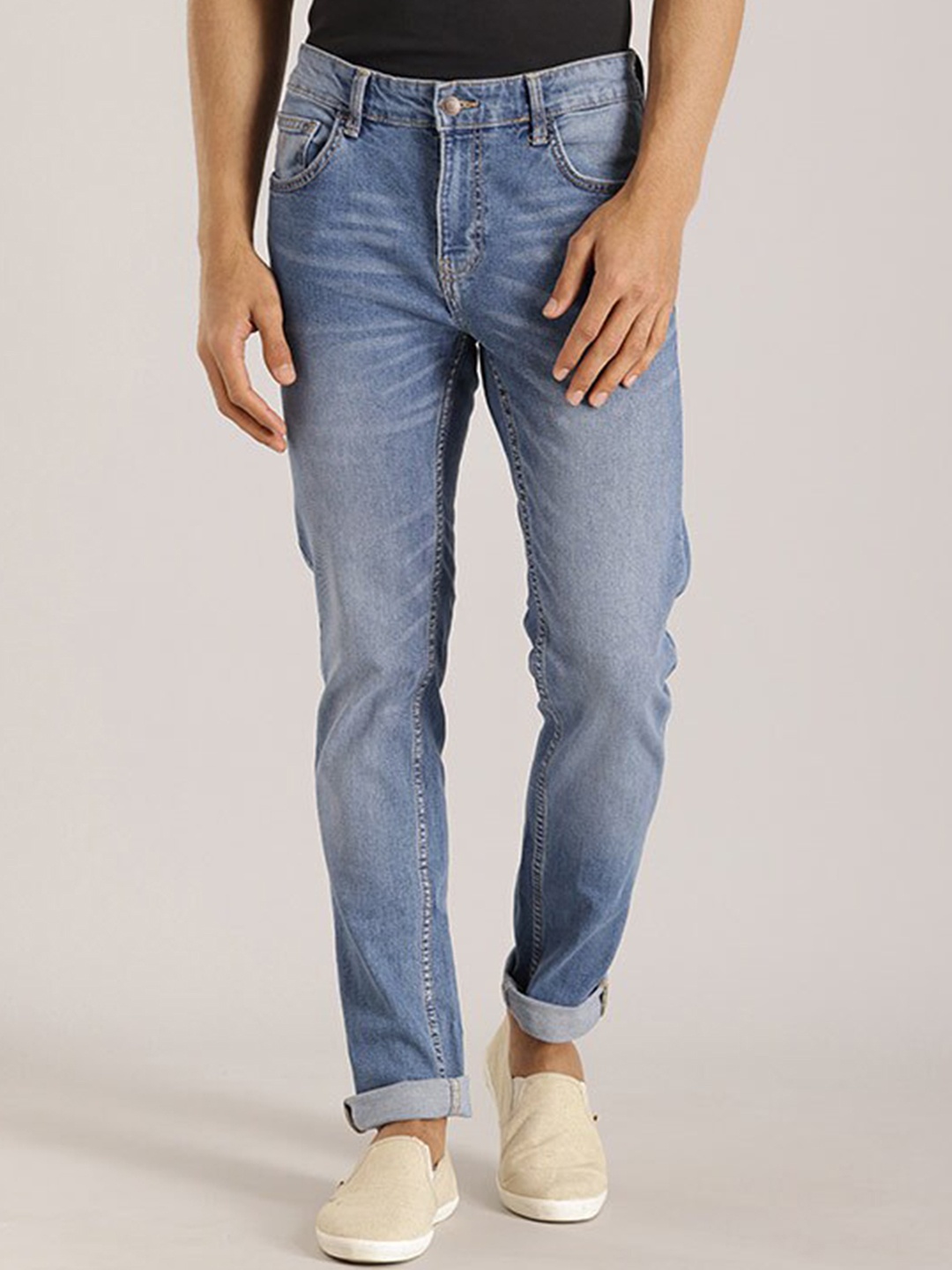 

Indian Terrain Men Brooklyn Slim Fit Light Fade Clean Look Jeans, Blue