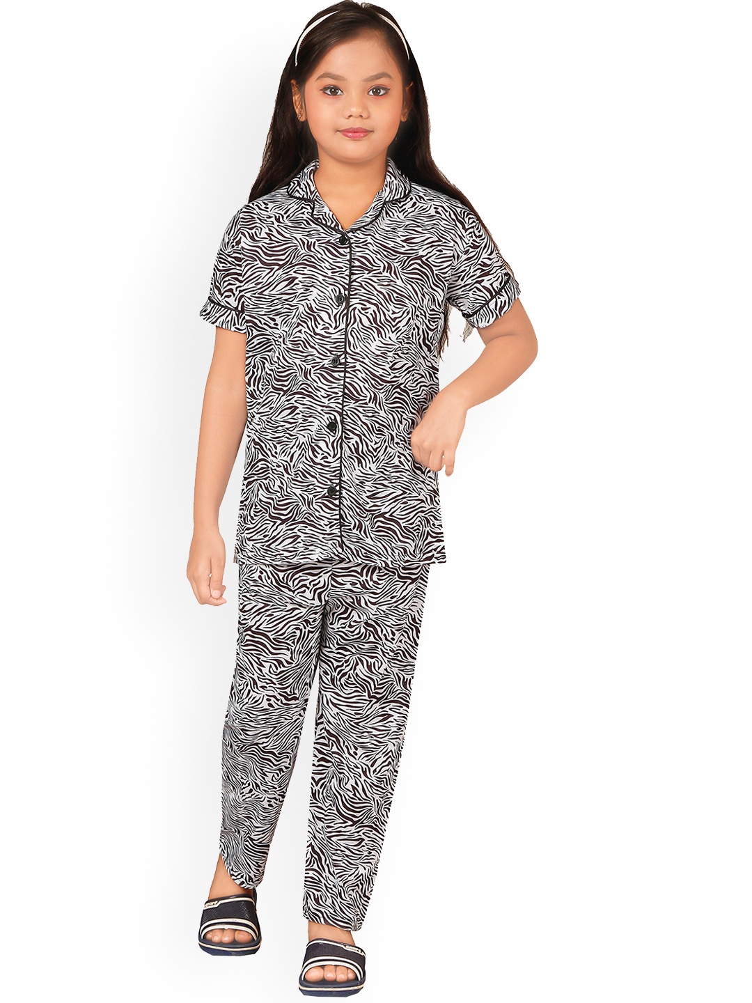 

BURBN Girls Abstract Printed Night Suit, White