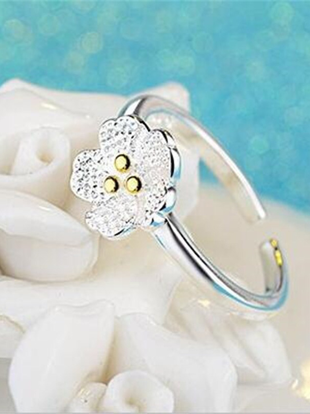 

MYKI Silver-Plated Floral CZ-Studded Adjustable Finger Ring