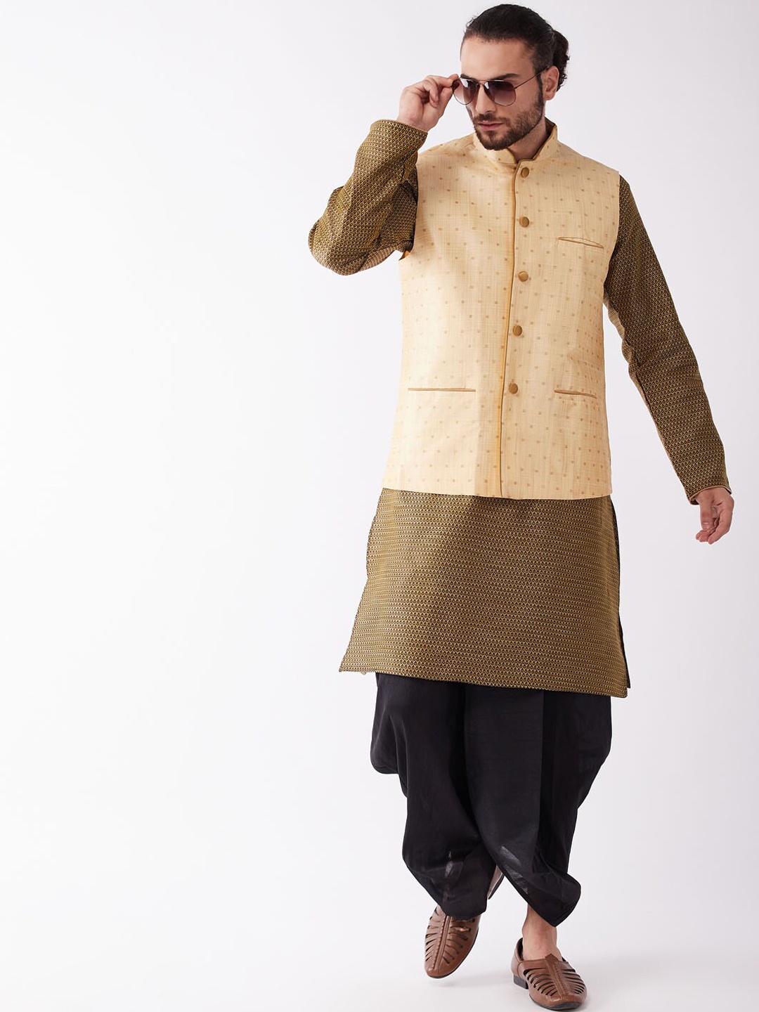 

VASTRAMAY Mandarin Collar Woven Design Kurta with Dhoti Pants & Woven Design Nehru Jacket, Black