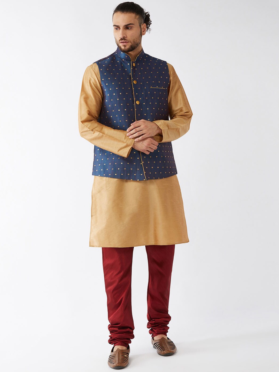 

VASTRAMAY Mandarin Collar Kurta with Churidar & Woven Design Nehru Jacket, Rose gold