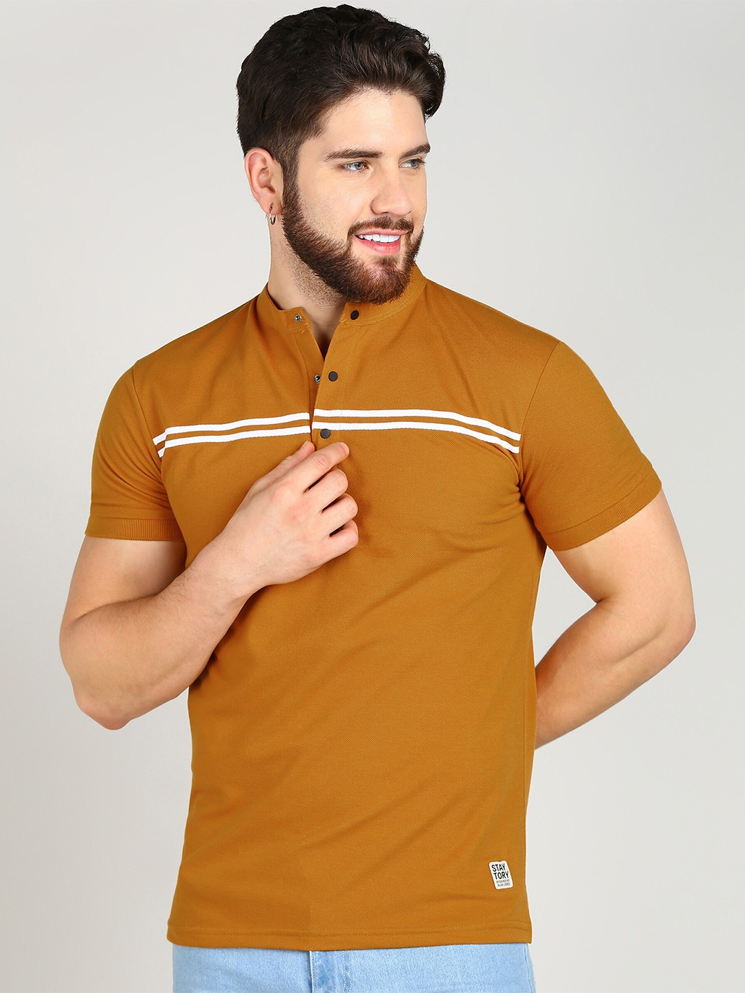 

Alan Jones Mandarin Collar Slim Fit T-Shirt, Tan