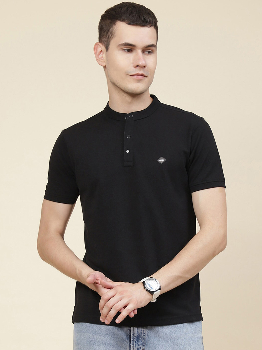 

Cloak & Decker by Monte Carlo Half Sleeve Mandarin Collar Cotton T-shirt, Black