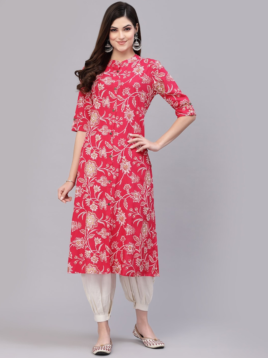 

Stylum Red & White Floral Printed Mandarin Collar Kurta