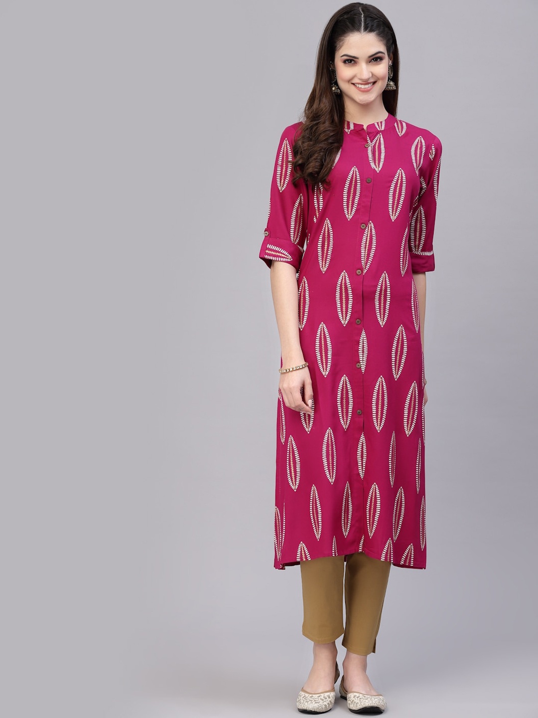 

Stylum Fuchsia & White Ethnic Motif Printed Mandarin Collar Kurta