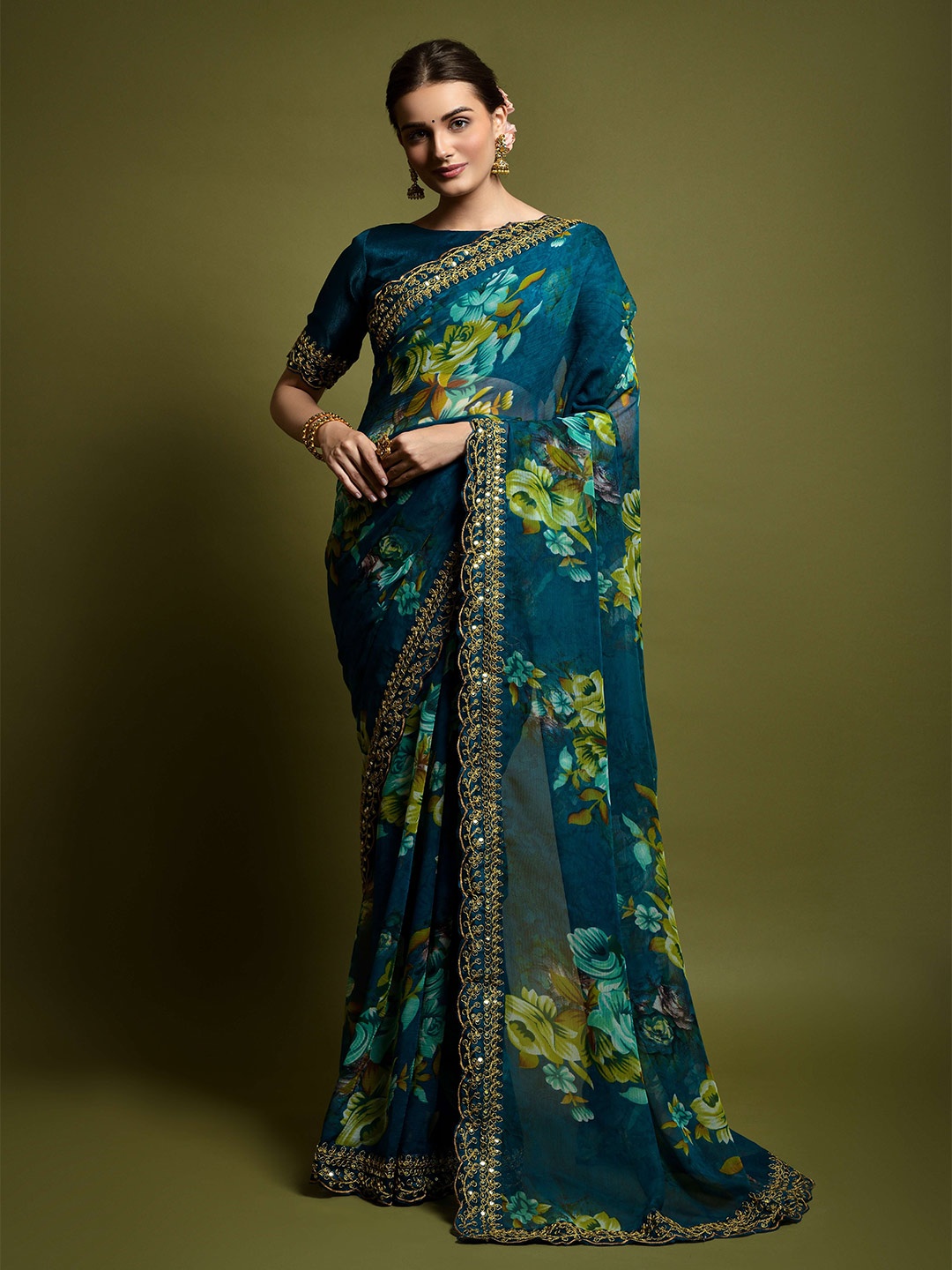 

VEERAX Floral Printed Embroidered Saree, Teal