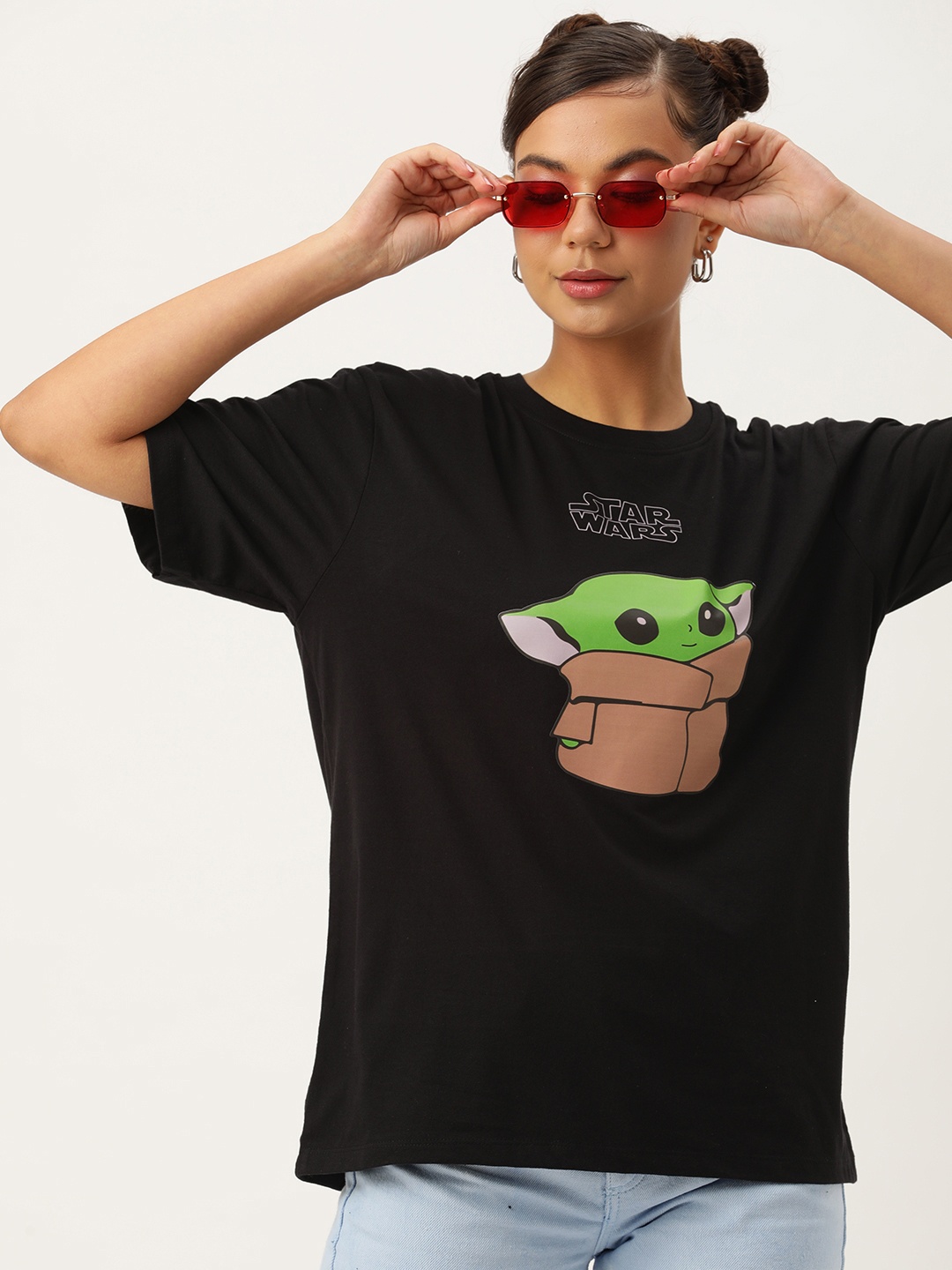 

Kook N Keech Star Wars Women Yoda Printed Pure Cotton Oversize T-shirt, Black