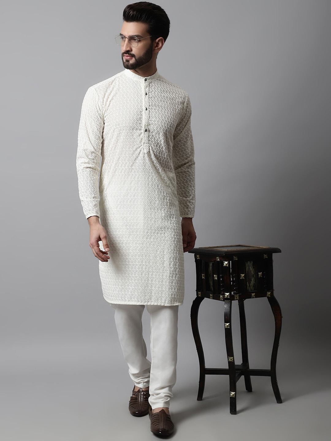 

Jompers Ethnic Motifs Embroidered Chikankari Pure Cotton Kurta with Churidar, Cream