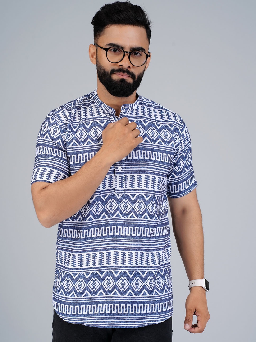 

Elepants Mandarin Collar Tribal Printed Kurta, Blue