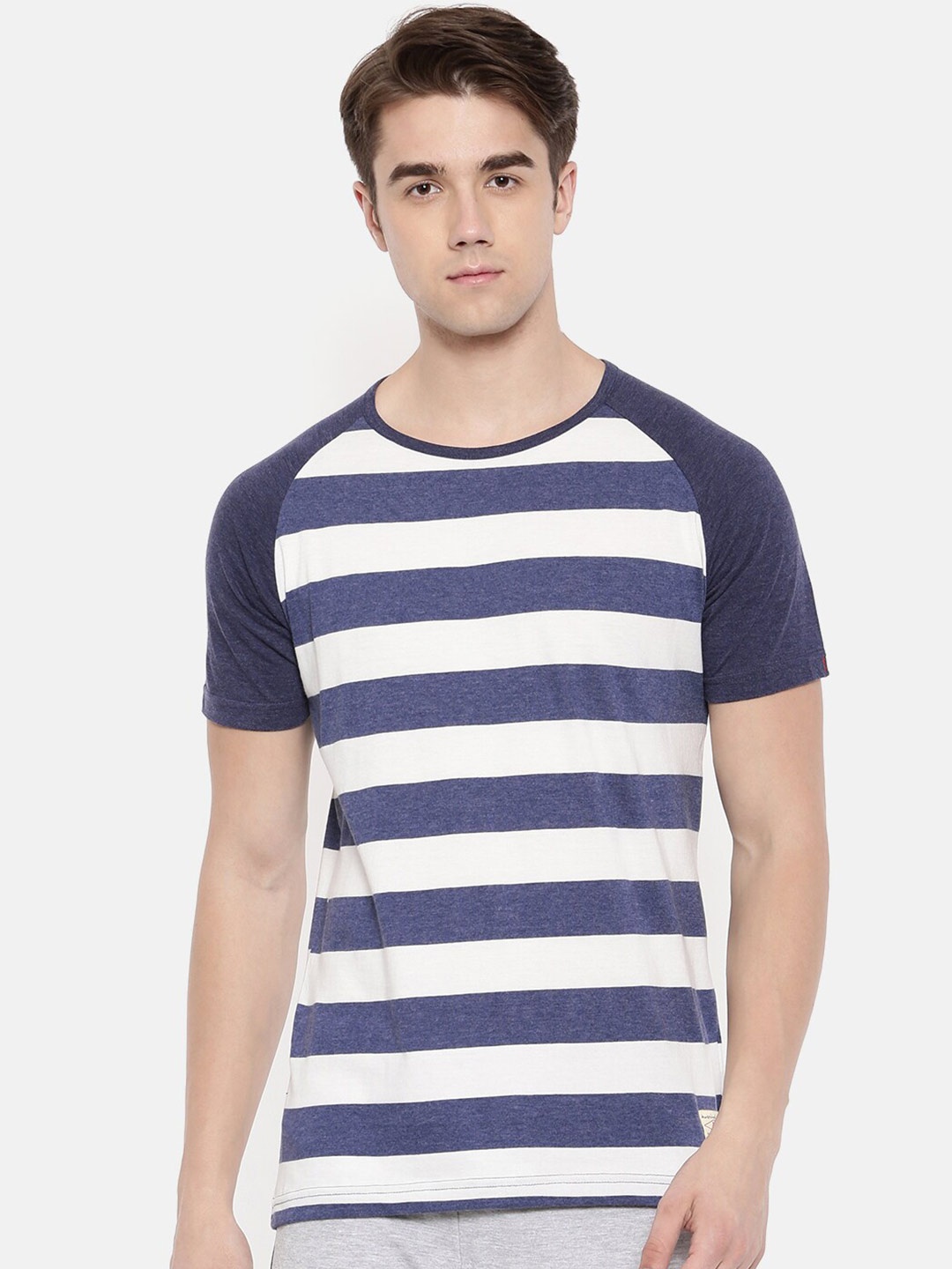 

Masculino Latino Striped Raglan Sleeves Cotton Casual T-shirt, Blue