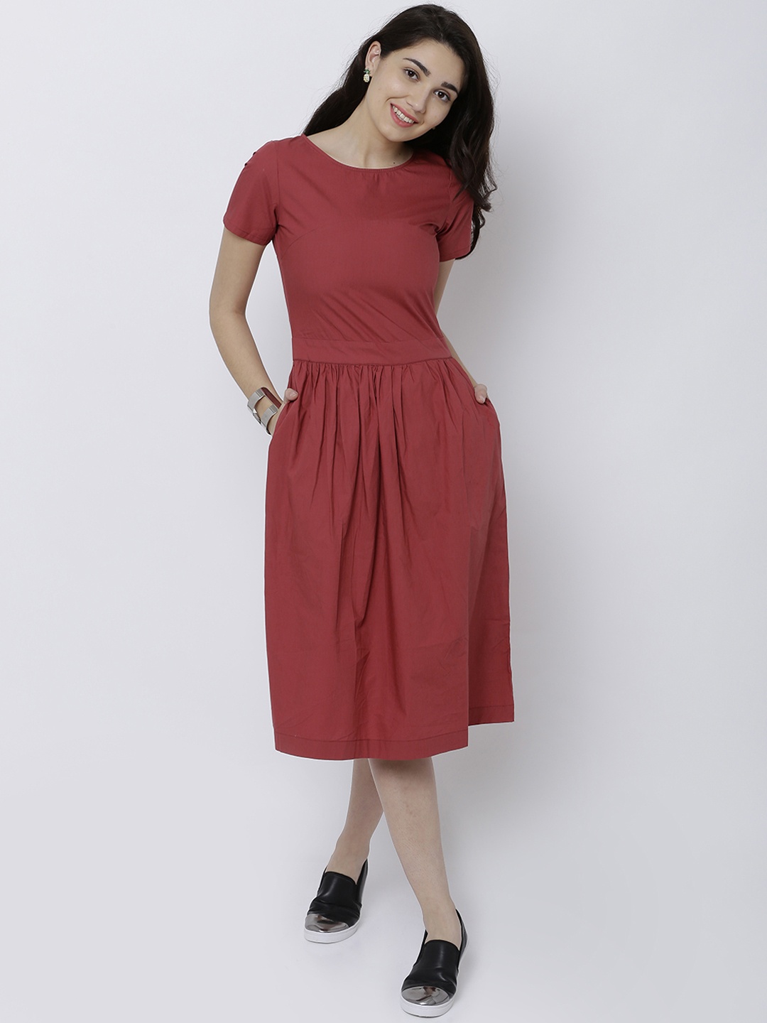 

Tokyo Talkies Women Rust Red Solid A-Line Dress