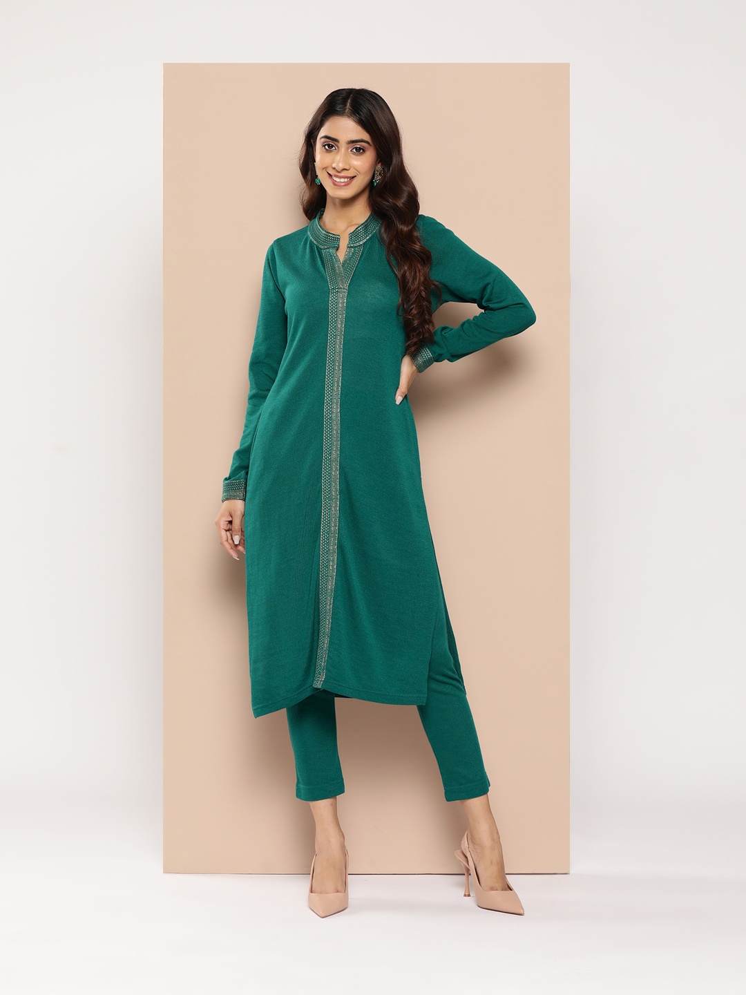 

HERE&NOW Knitted Winter Kurta with Trousers, Green