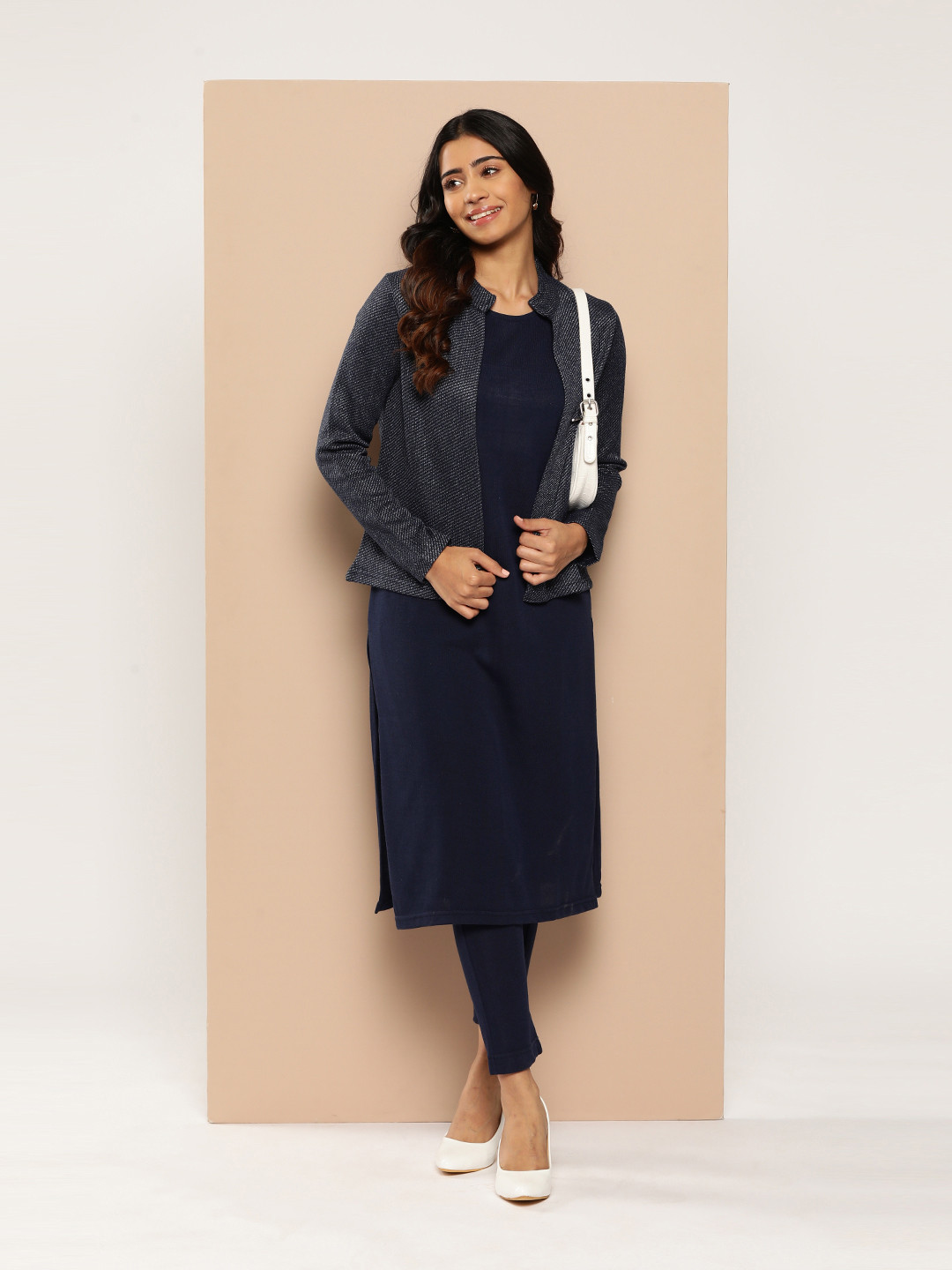 

HERE&NOW Solid Kurta Set with Jacket, Navy blue