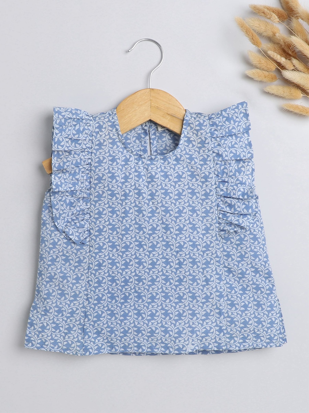 

The Magic Wand Girls Floral Printed Cotton Regular Top, Blue