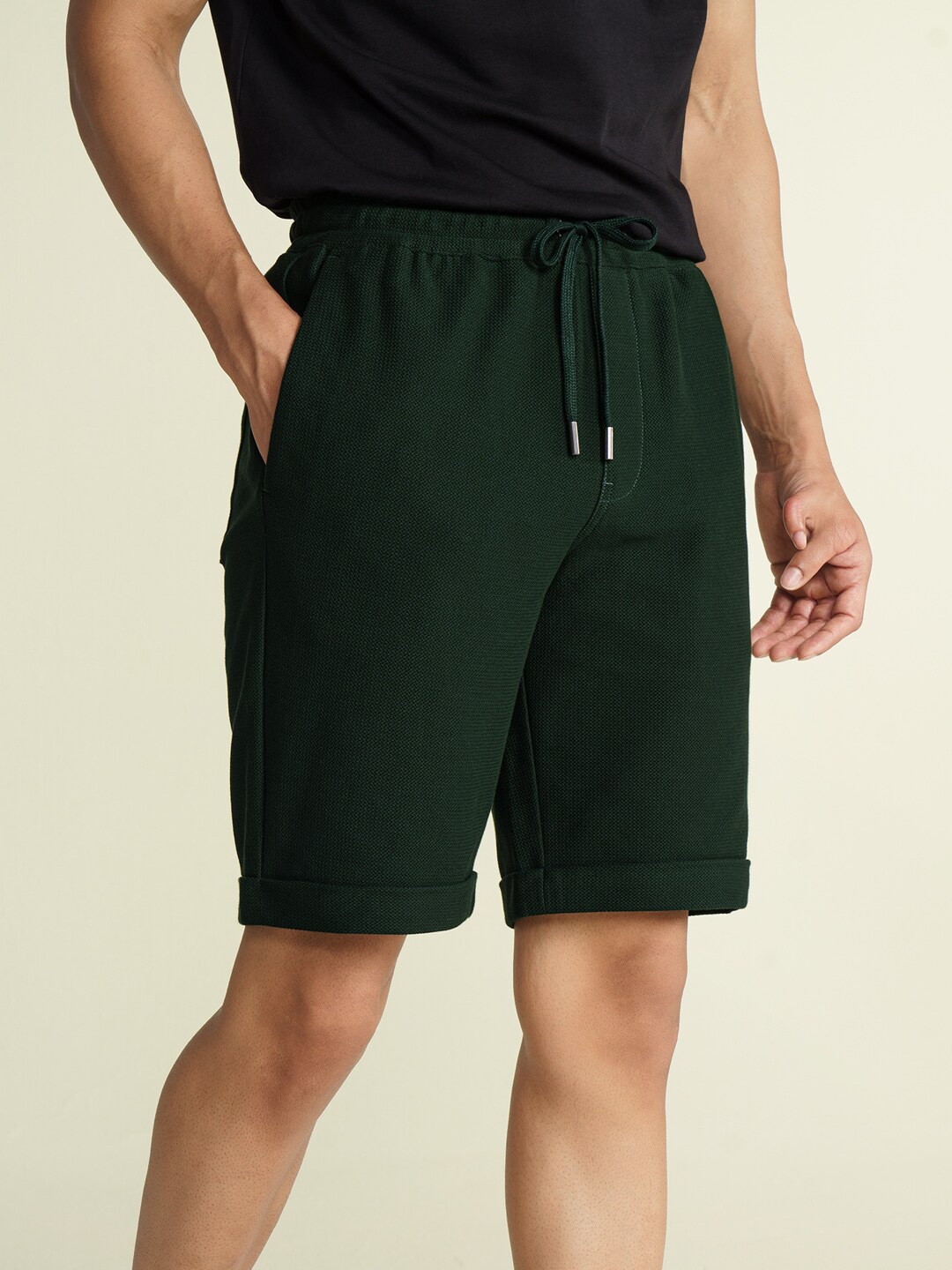 

DAMENSCH Men Solid Waffle Texture Pure Cotton Shorts, Green