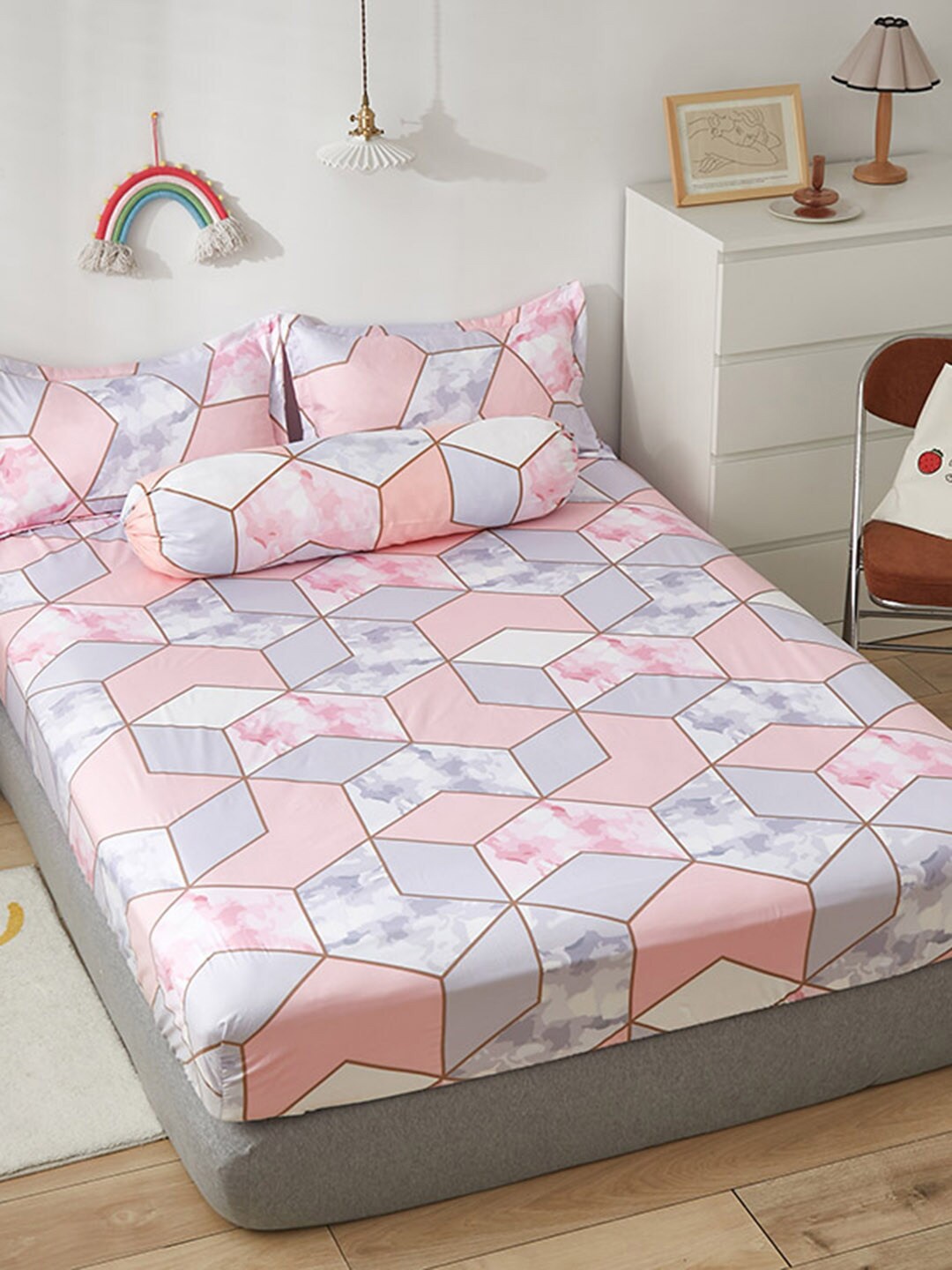 

JC HOME Pink & Blue Geometric Printed 150 TC Fitted Single Bedsheet & Pillow Cover