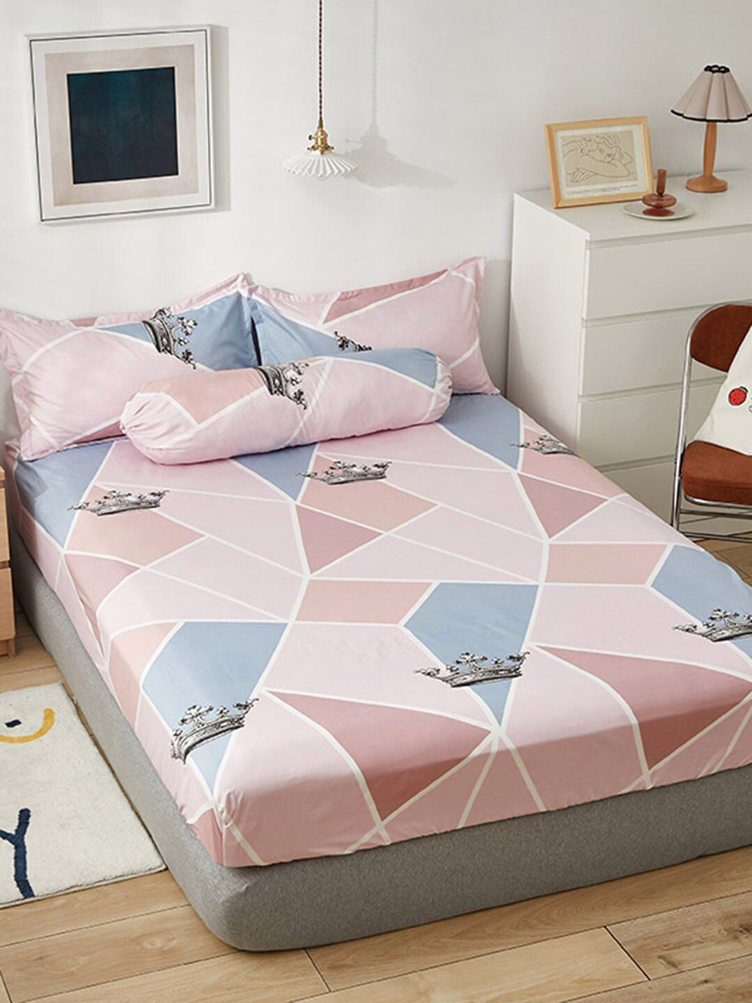 

JC HOME Pink & Grey Geometric 150 TC Fitted King Bedsheet with 2 Pillow Covers