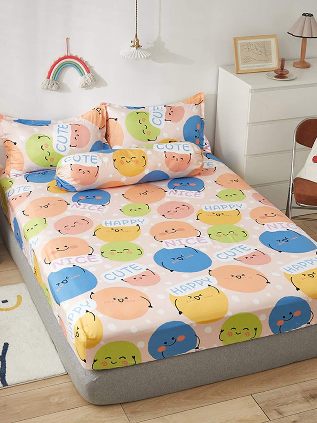 

JC HOME Orange Blue Printed 150 TC Fitted Queen Bedsheet 2 Pillow Covers