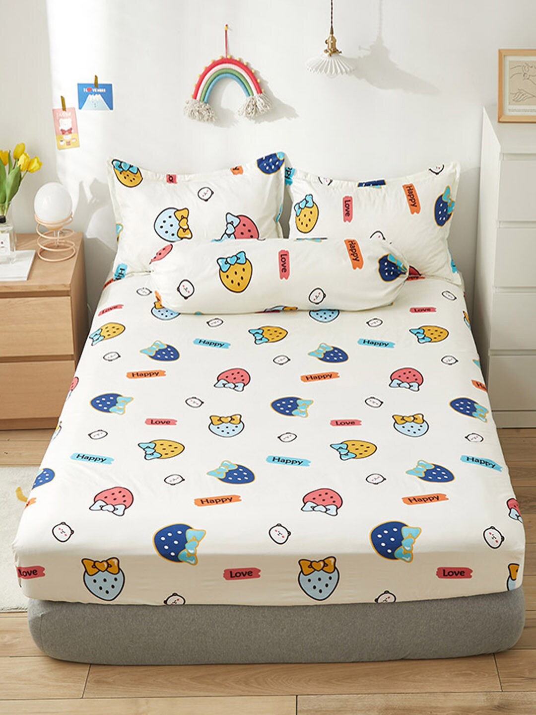 

JC HOME White Conversational 150 TC Fitted King Bedsheet with 2 Pillow Covers