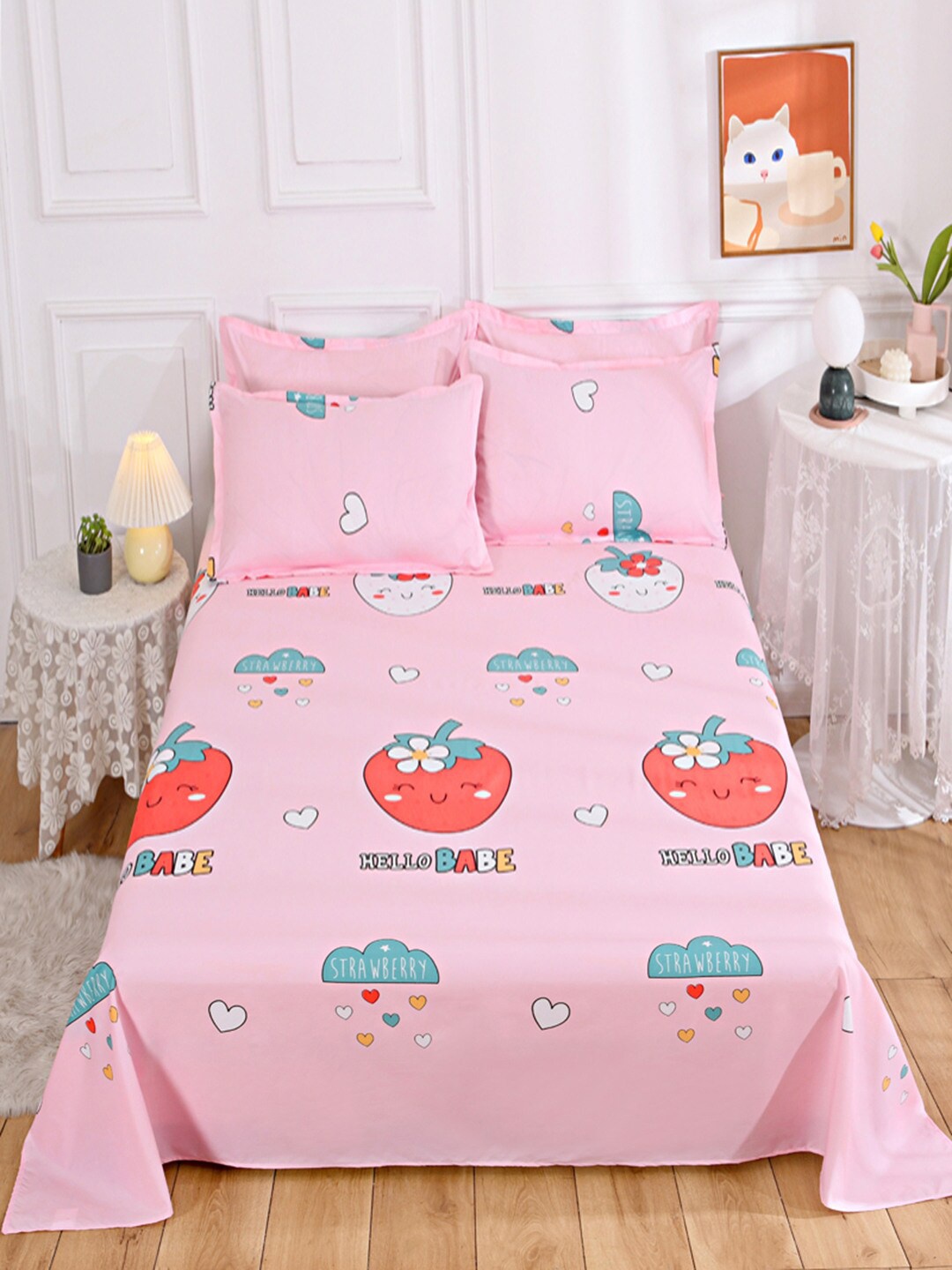 

JC HOME Pink & Red Graphic 140 TC King Bedsheet with 2 Pillow Covers