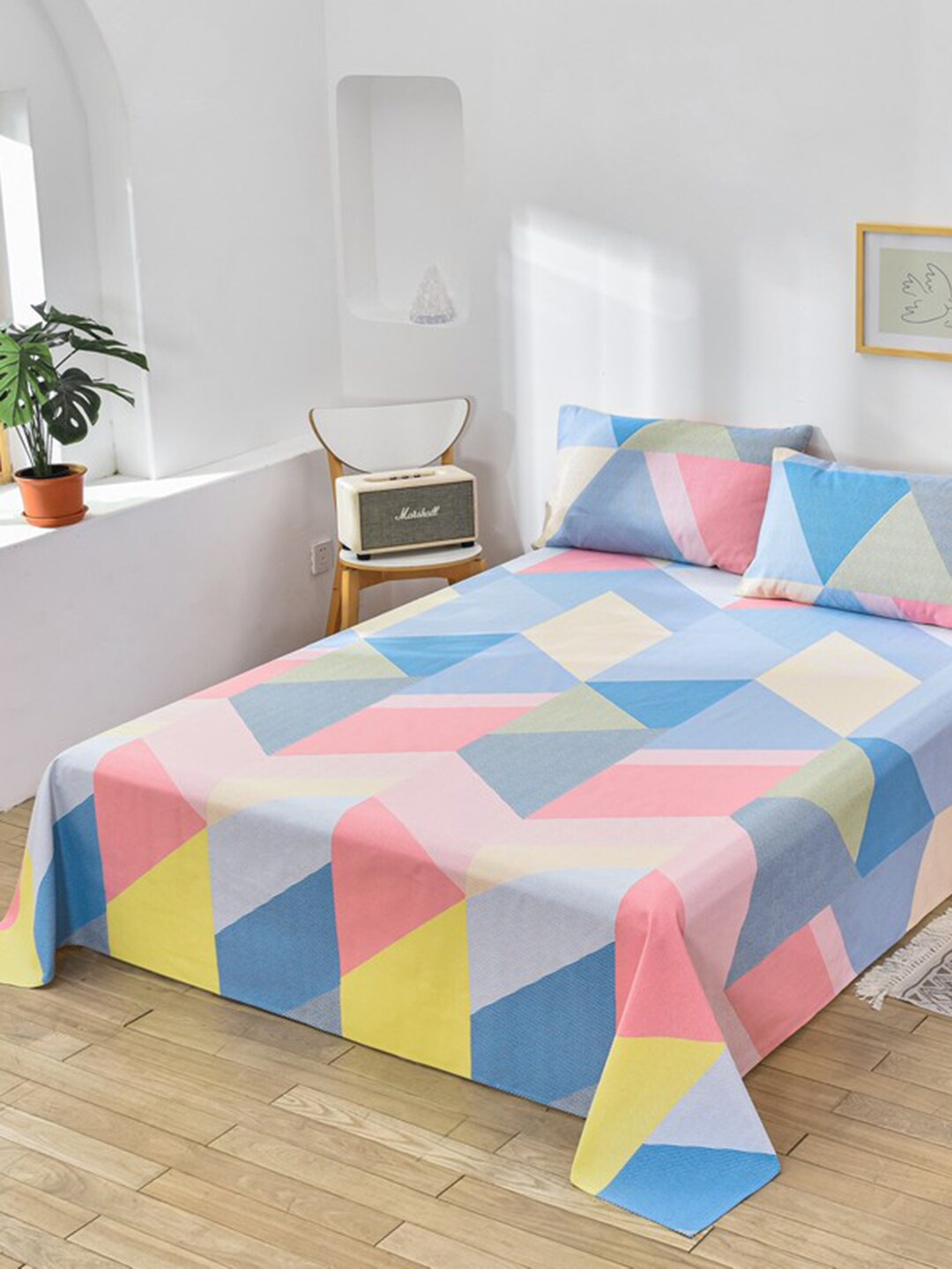 

JC HOME Blue & Yellow Geometric 160 TC King Bedsheet with 2 Pillow Covers