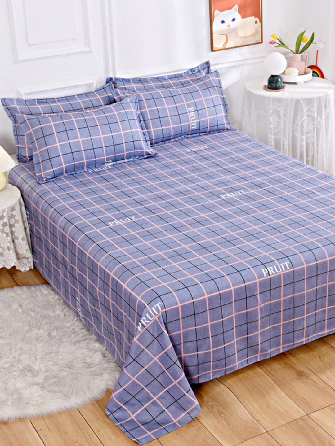 

JC HOME Blue & Black Geometric 140 TC King Bedsheet with 2 Pillow Covers