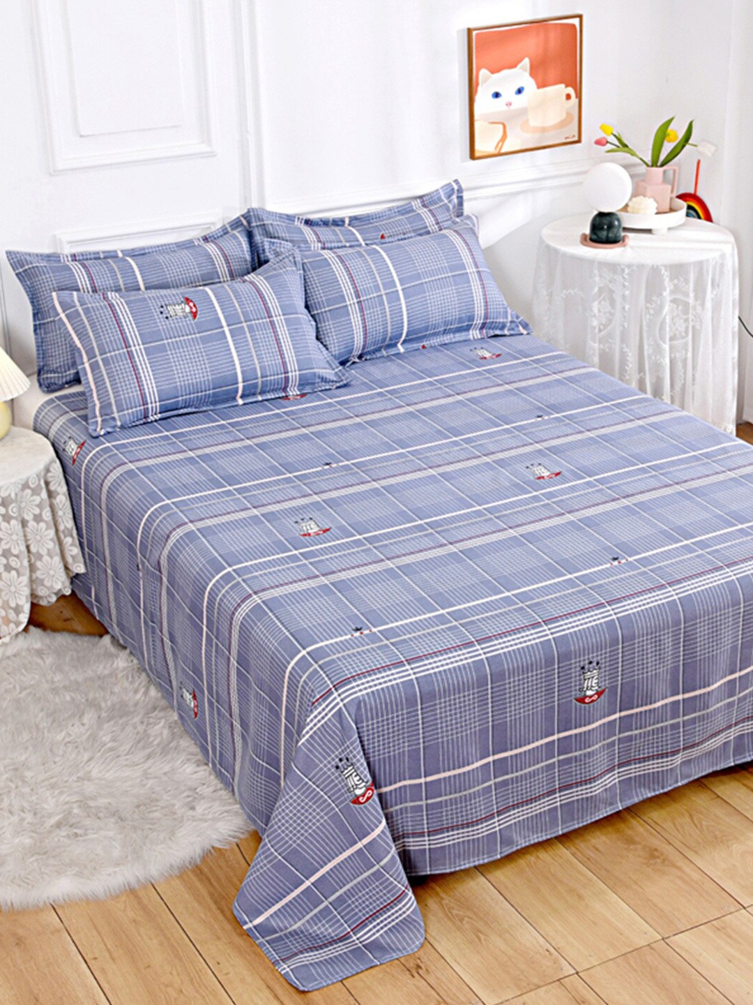 

JC HOME Blue & White Geometric Printed 140 TC Queen Bedsheet & 2 Pillow Covers