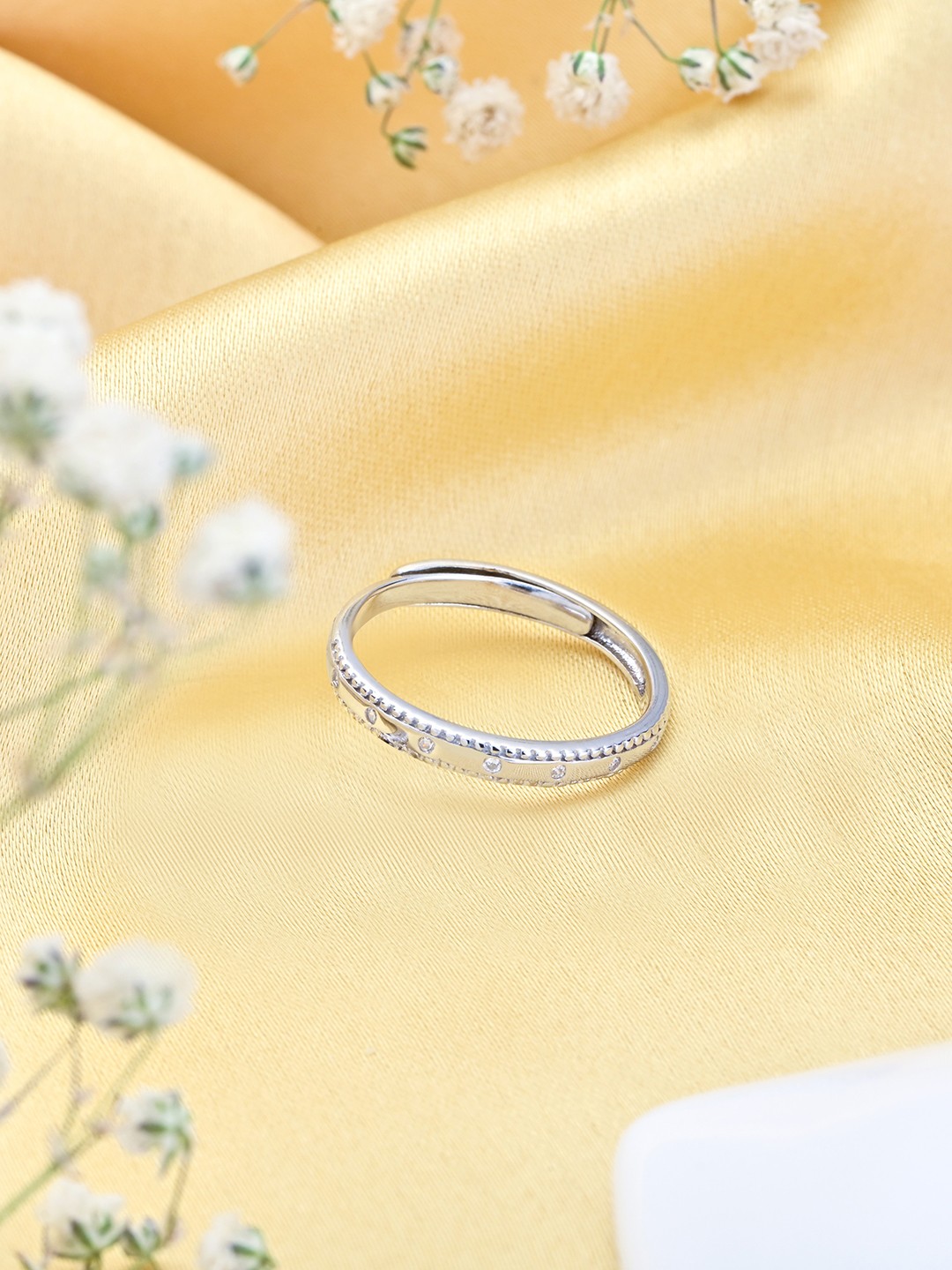 

Zavya Rhodium-Plated 925 Sterling Silver Finger Ring