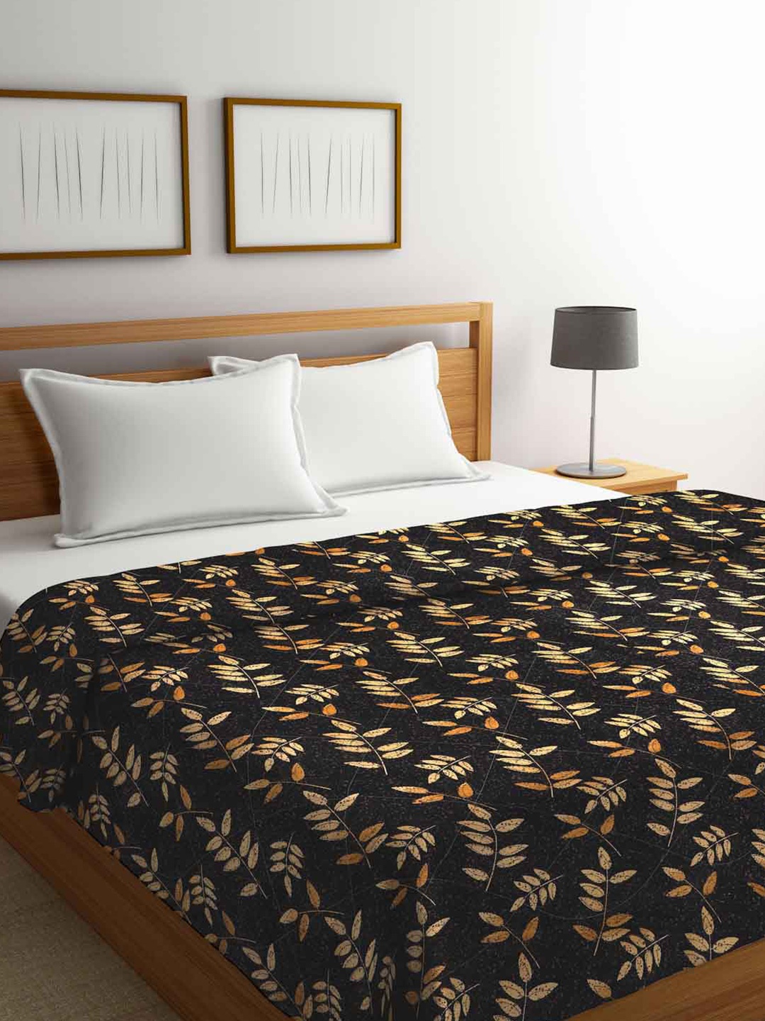 

FABINALIV Black & Beige Floral AC Room 400 GSM Double Bed Comforter