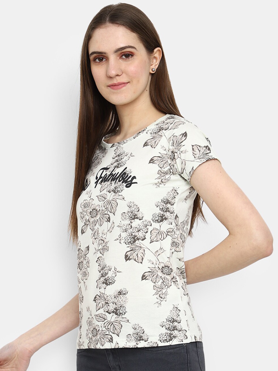 

V-Mart Floral Printed Cotton T-shirt, Off white