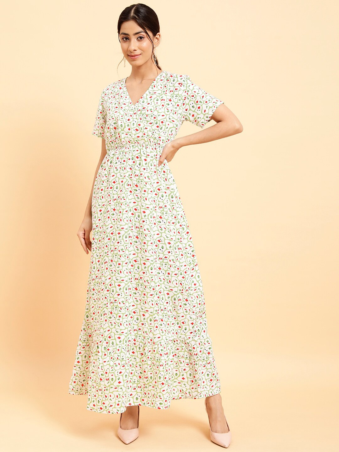 

MINT STREET Floral Print Crepe Maxi Dress, White