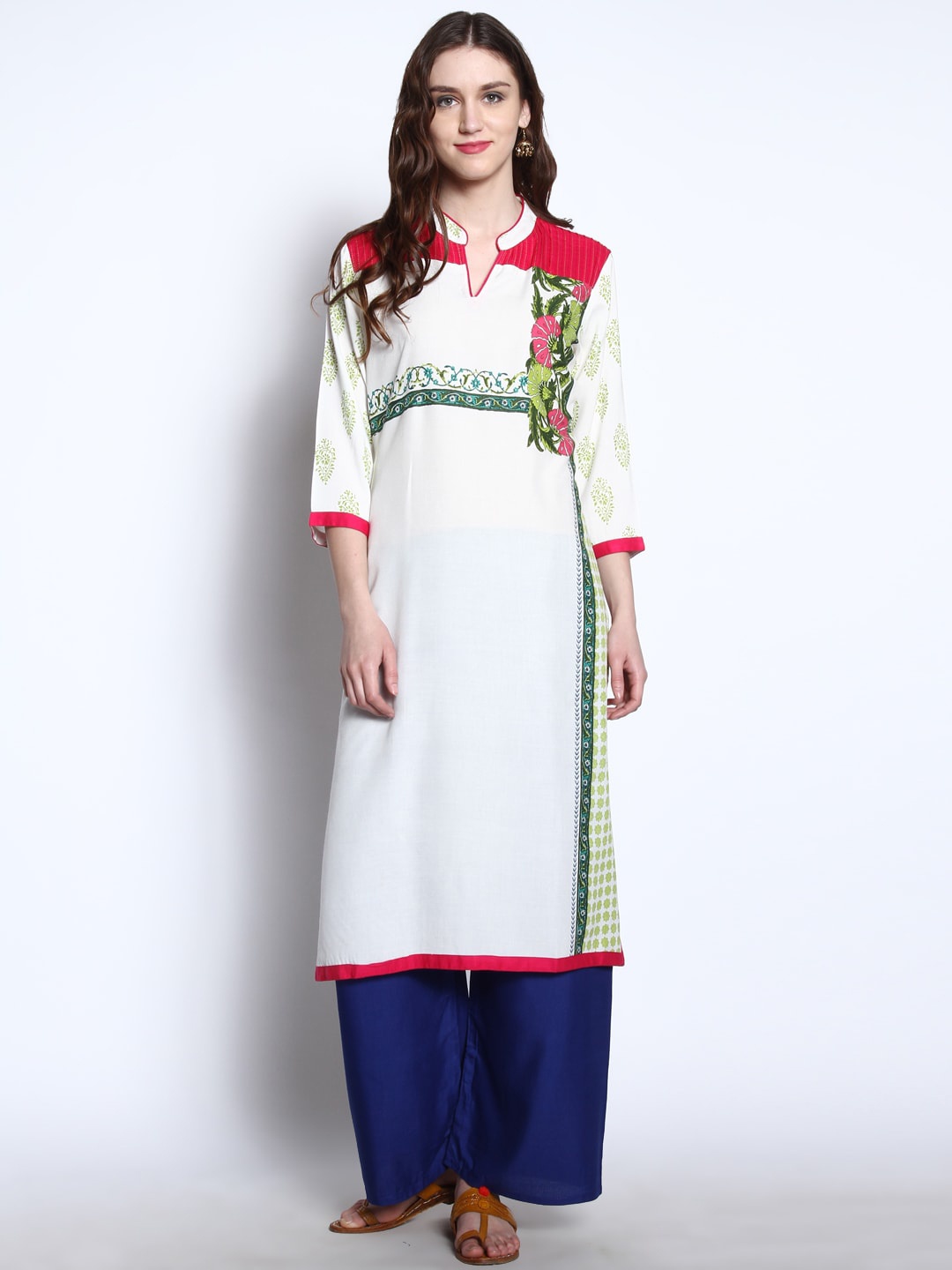 

RARE White & Pink Floral Yoke Design Mandarin Collar Straight Kurta
