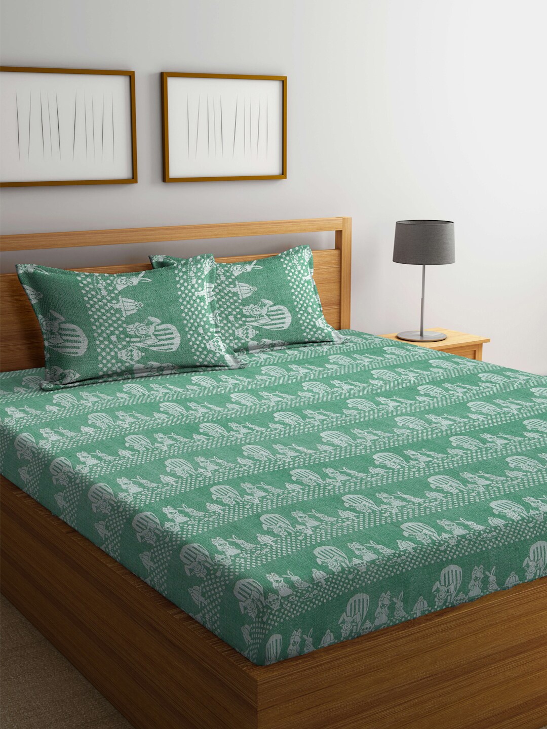 

FABINALIV Green Cartoon Design 350 TC Cotton King Size Bedsheet & 2 Pillow Covers