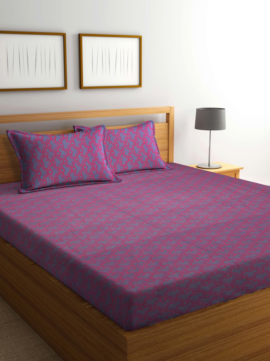 

FABINALIV Blue & Pink Abstract Design 350 TC Cotton King Size Bedsheet & 2 Pillow Covers
