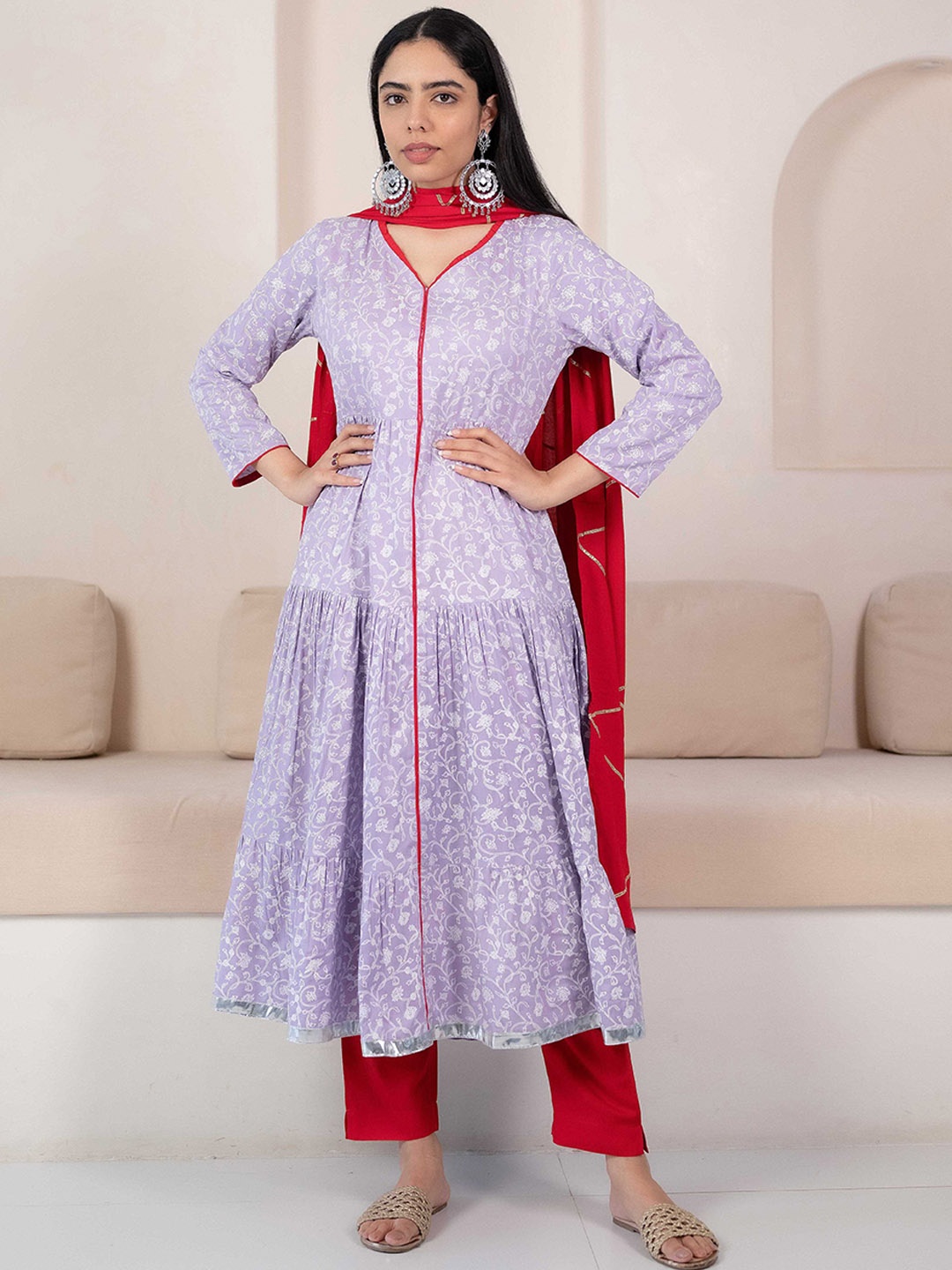 

Myshka V-Neck Floral Printed Anarkali Kurta with Trousers & Dupatta, Lavender