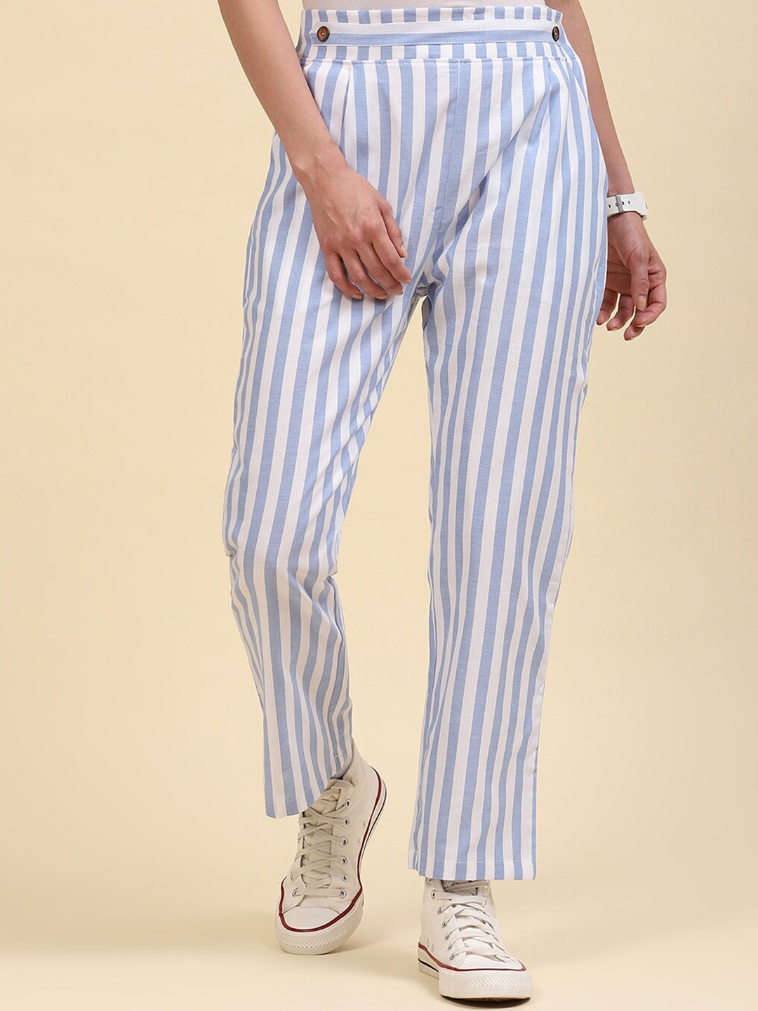 

Monte Carlo Women Striped Track Pants, White