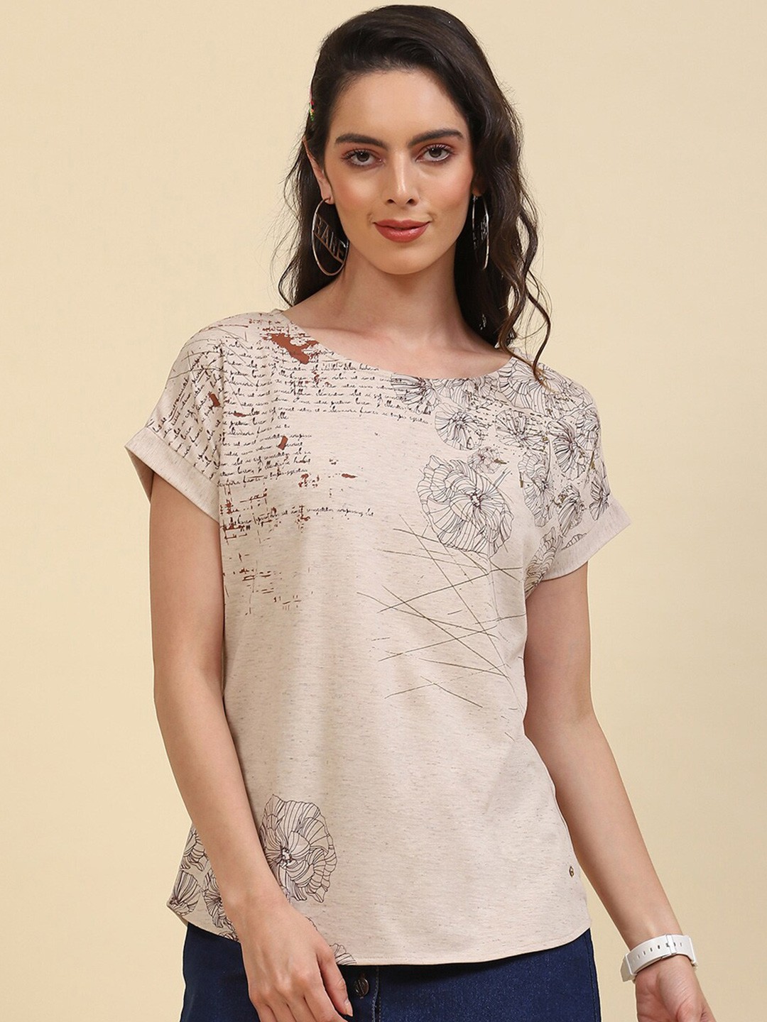 

Monte Carlo Floral Printed Extended Sleeves Top, Cream