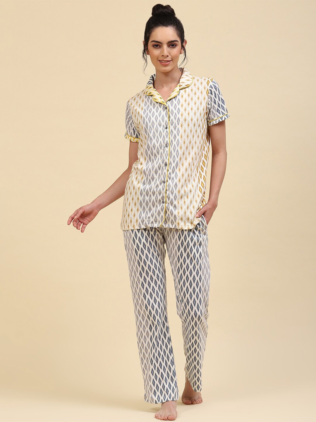 

Monte Carlo Geometric Printed Night Suit, Beige