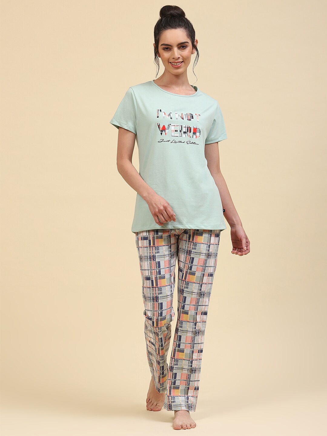 

Monte Carlo Graphic Printed Night Suit, Green