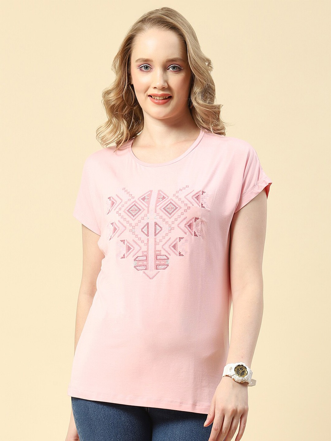 

Monte Carlo Embroidered Extended Sleeves Regular Top, Pink