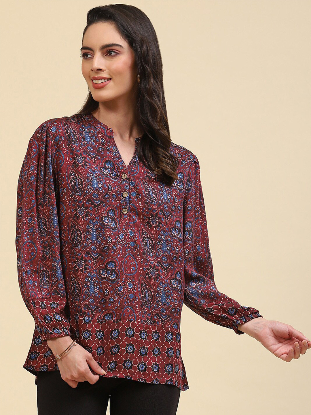 

Monte Carlo Floral Printed Mandarin Collar Shirt Style Top, Maroon